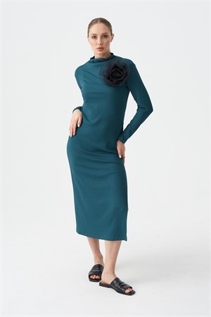 Платье 20113010 с украшением зеленый  20113010